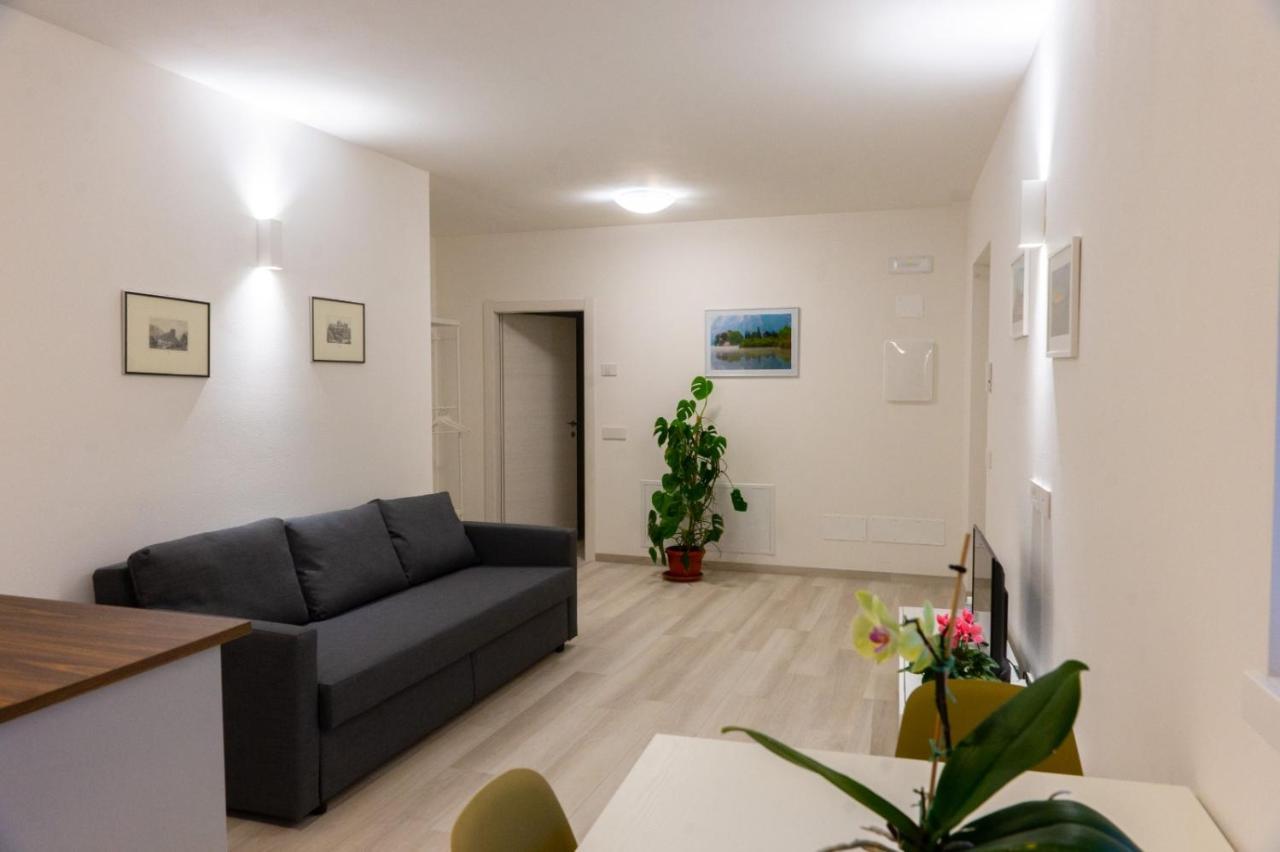 Casa Vacanza Fiume Pietramurata Luaran gambar