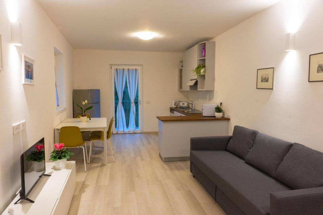 Casa Vacanza Fiume Pietramurata Luaran gambar